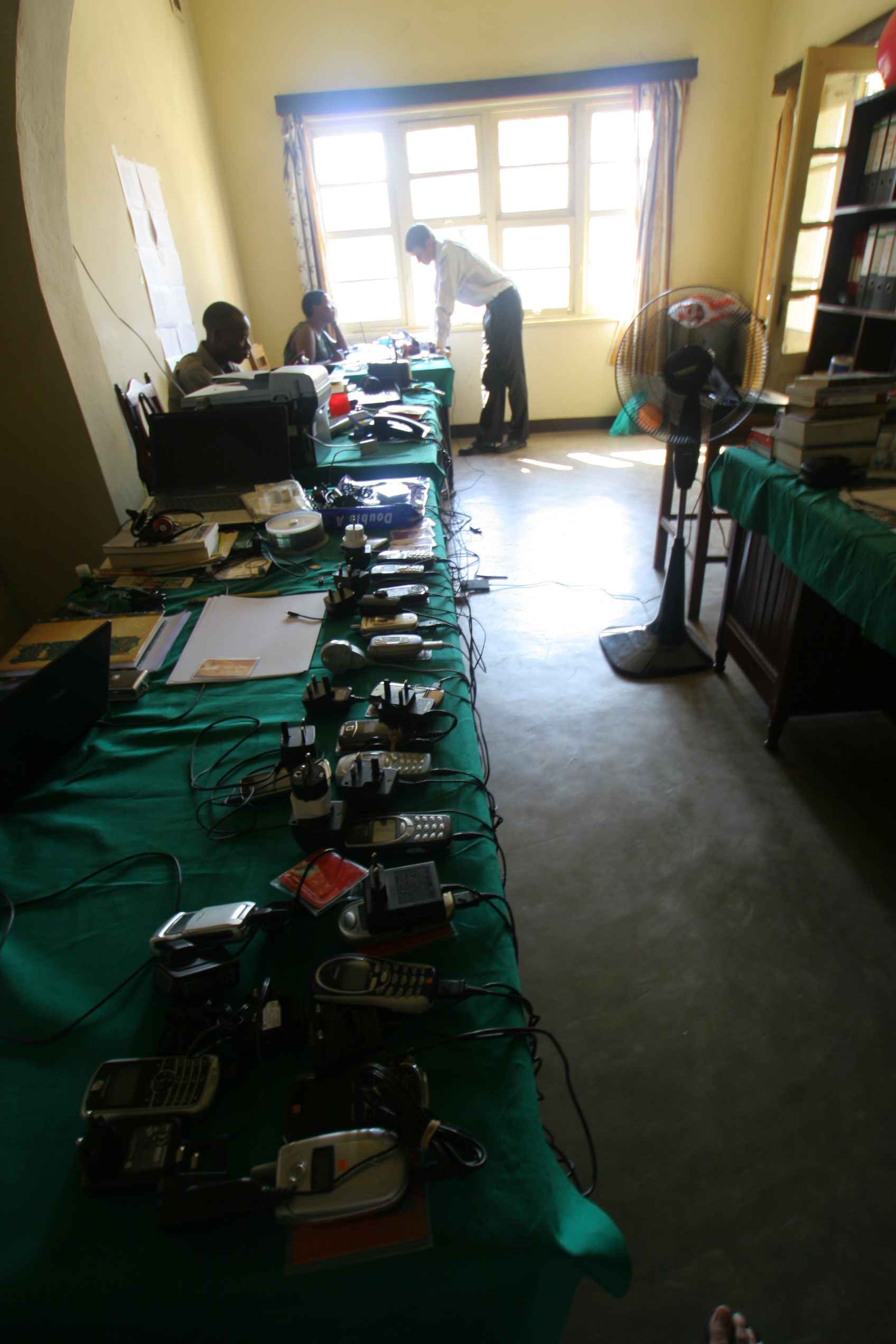 Long line of cellphones
